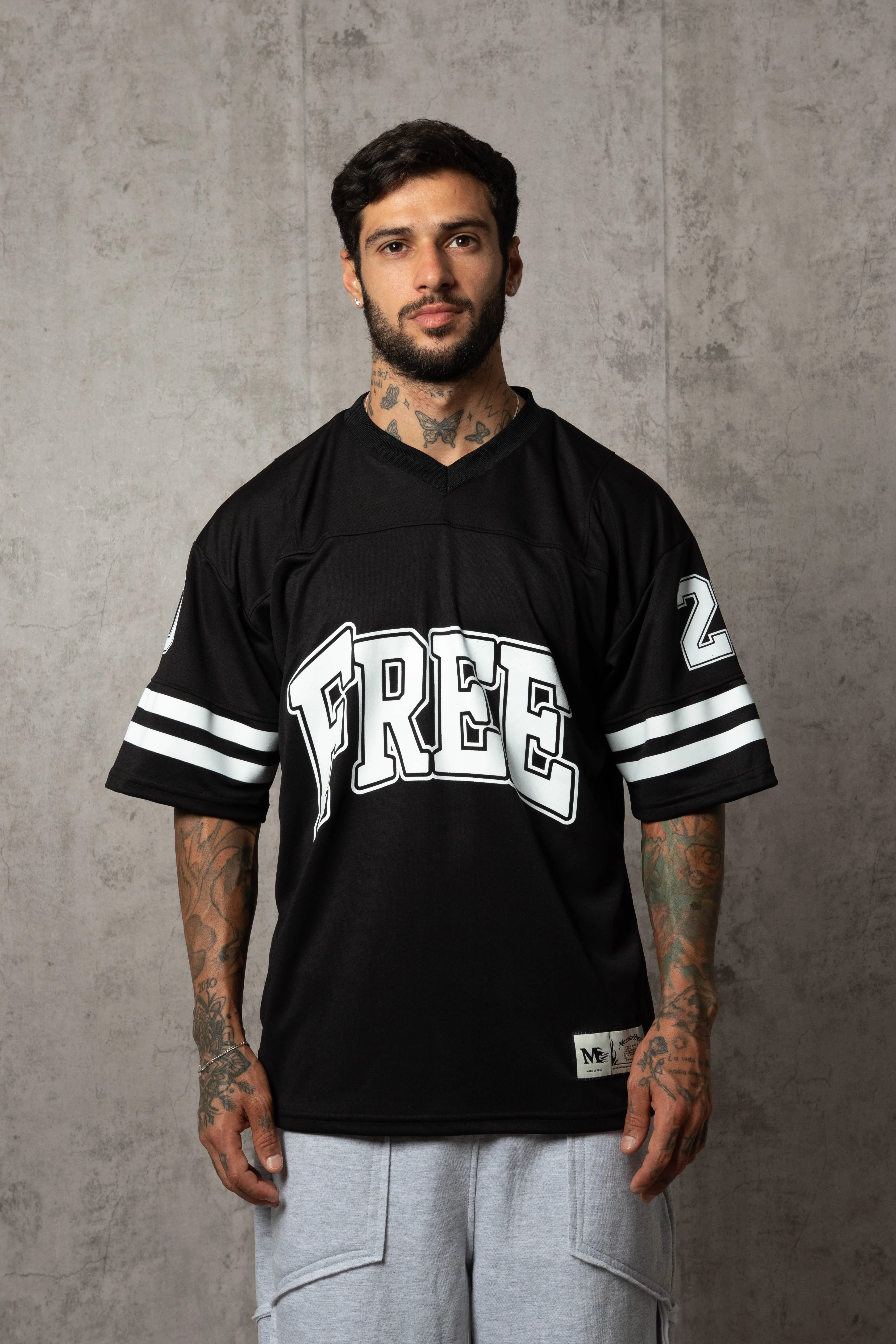 POLO DEPORTIVO AMERICAN FREE NEGRO - Image 2