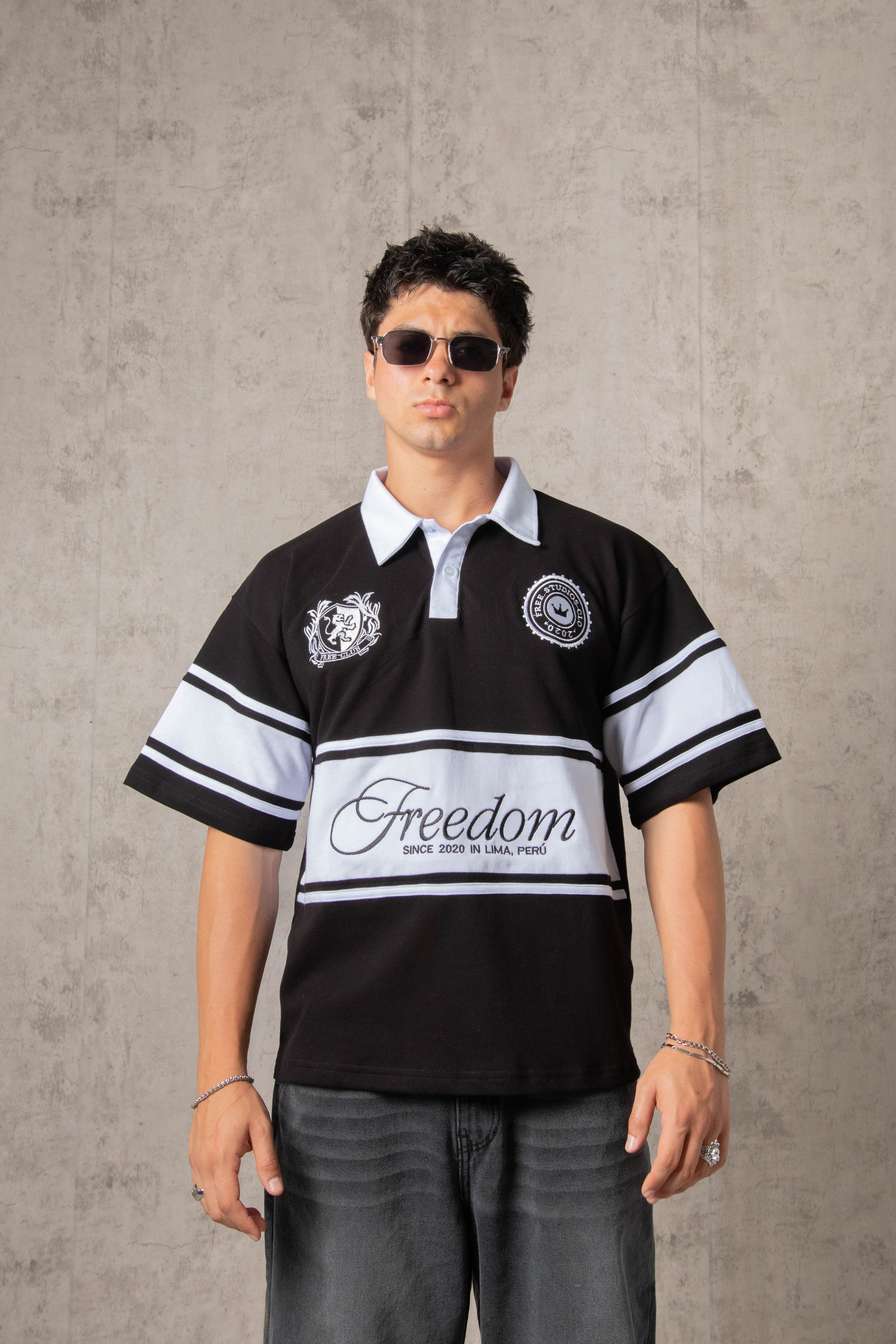 POLO PIQUÉ FREEDOM COLLEGE NEGRO - Image 2