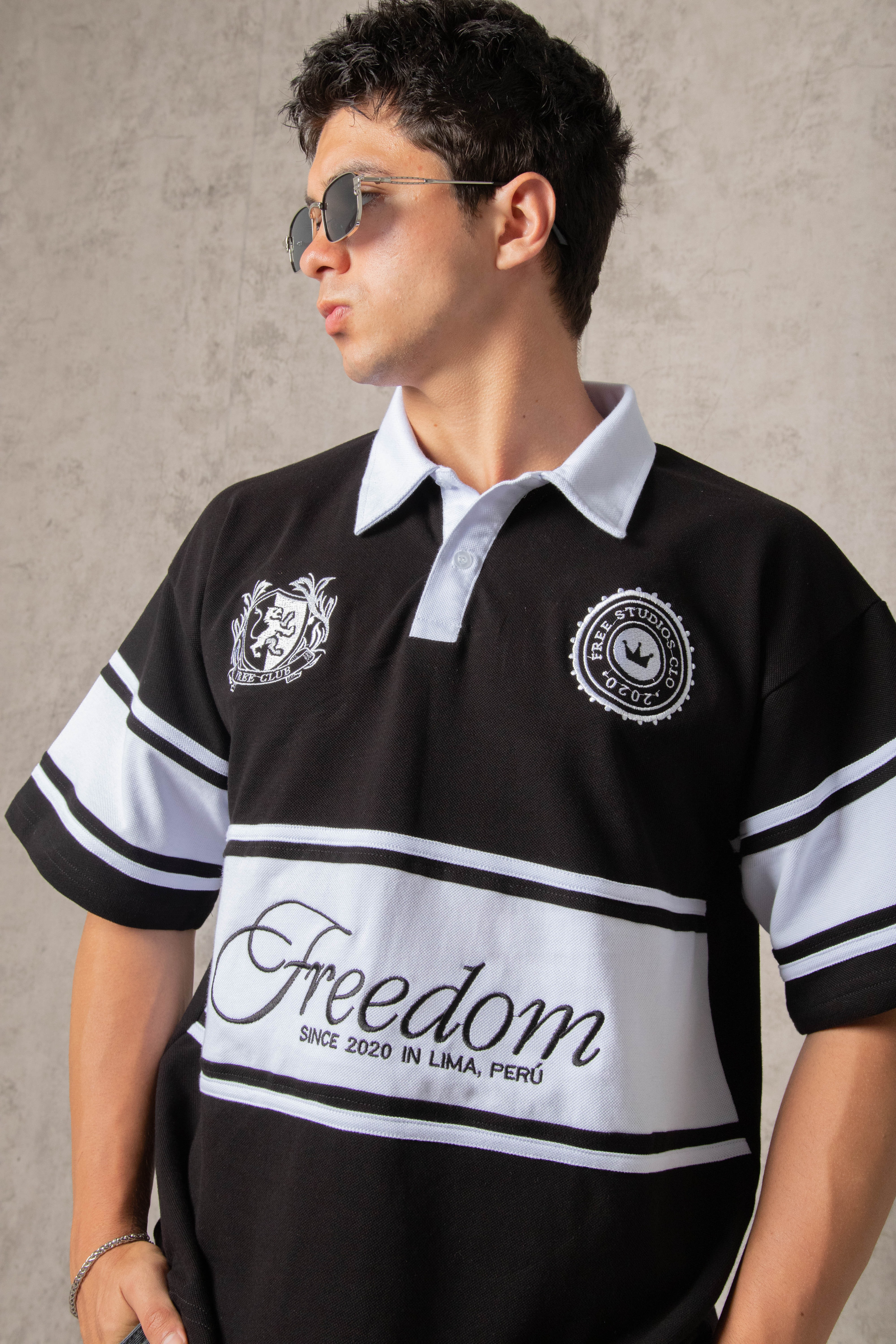 POLO PIQUÉ FREEDOM COLLEGE NEGRO - Image 5